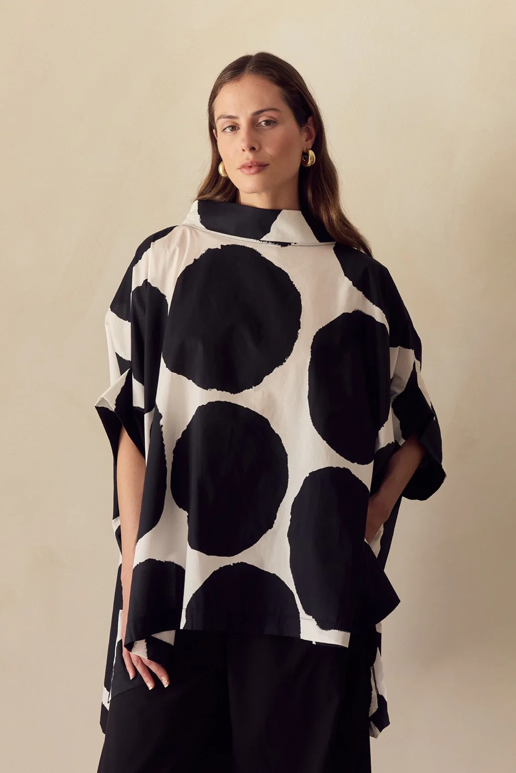 STRUCTURED NECK PRINT TUNIC - Image 8