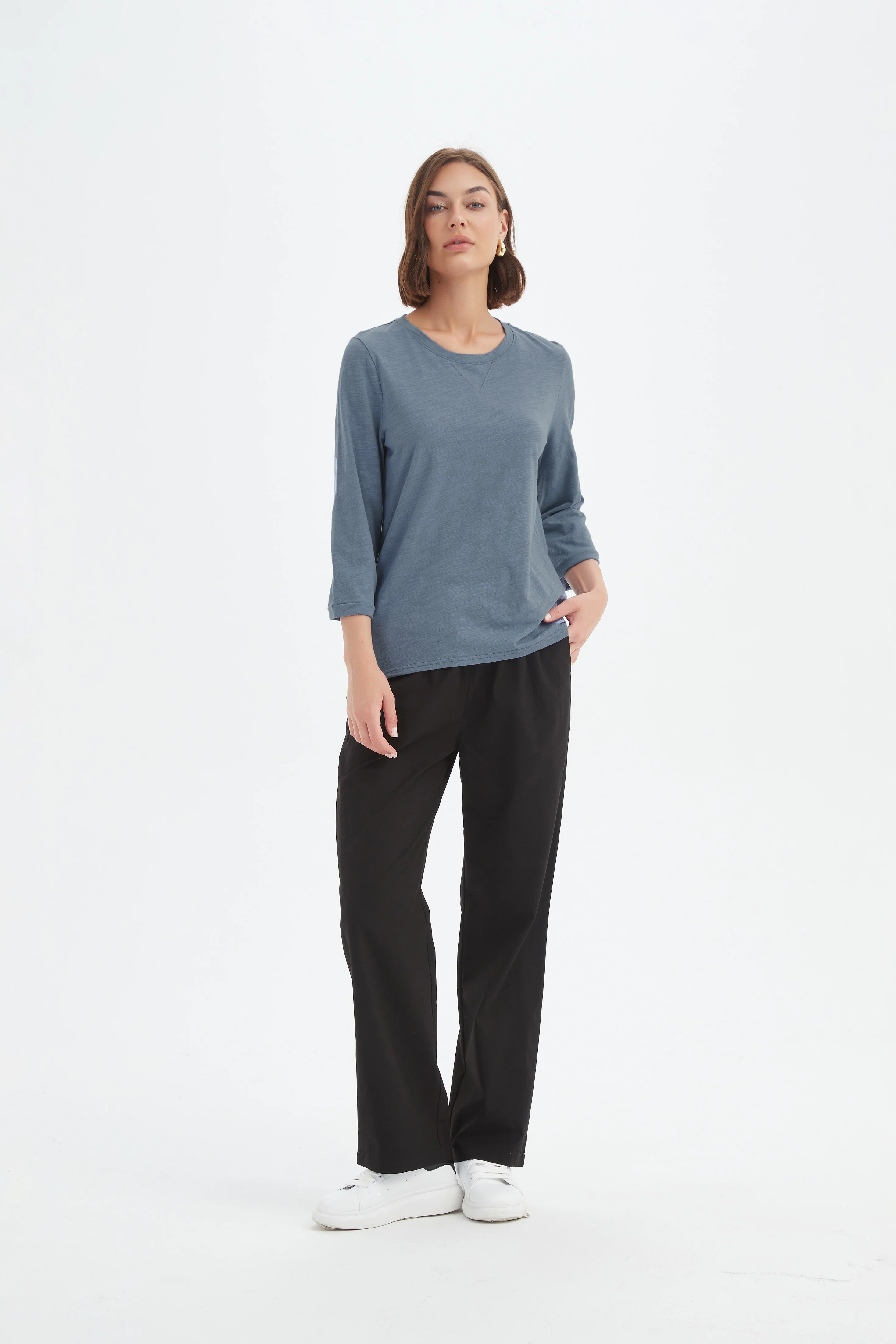 V INSERT TEE - Image 18