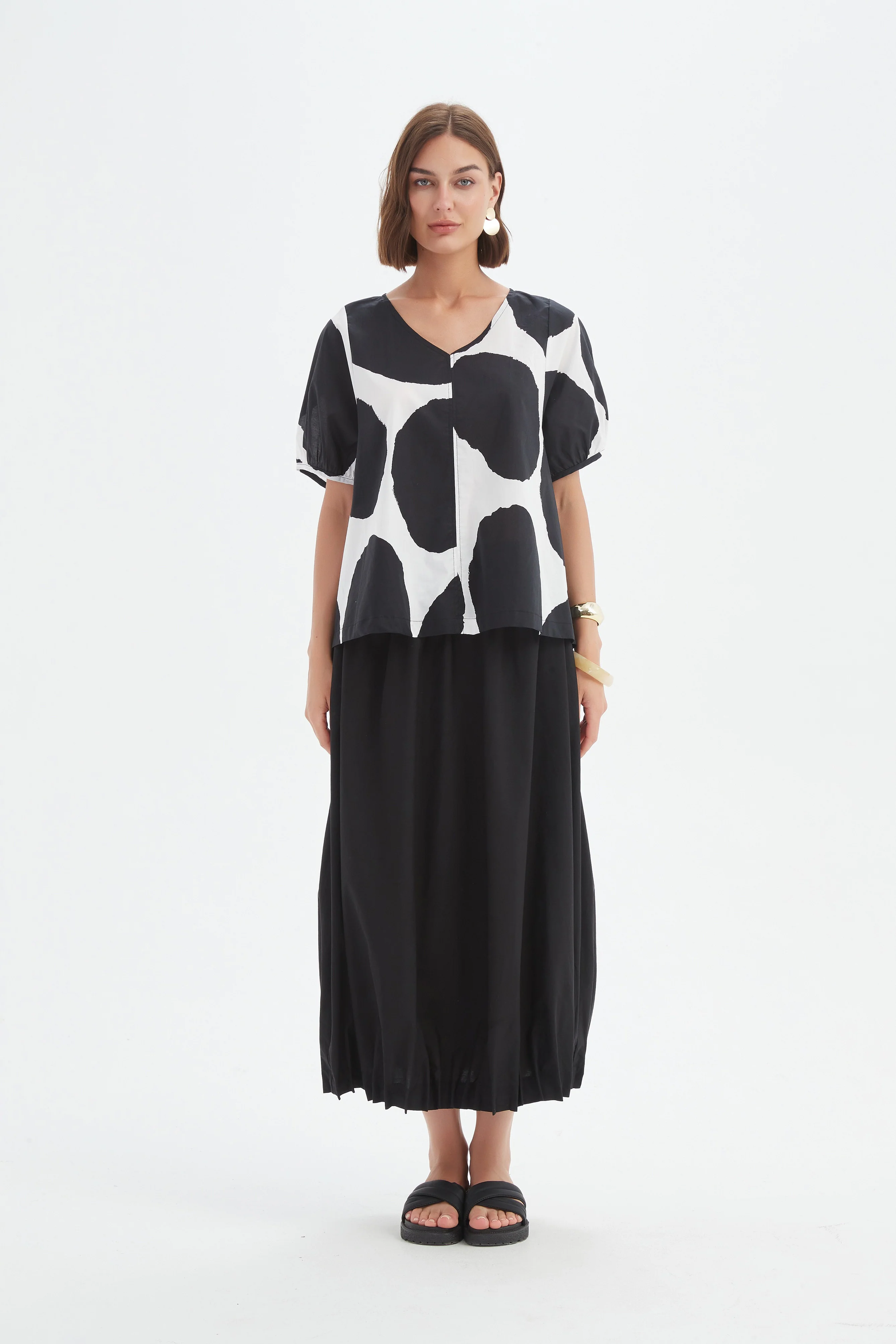 V NECK BISHOP SLEEVE POPLIN TOP - Image 9