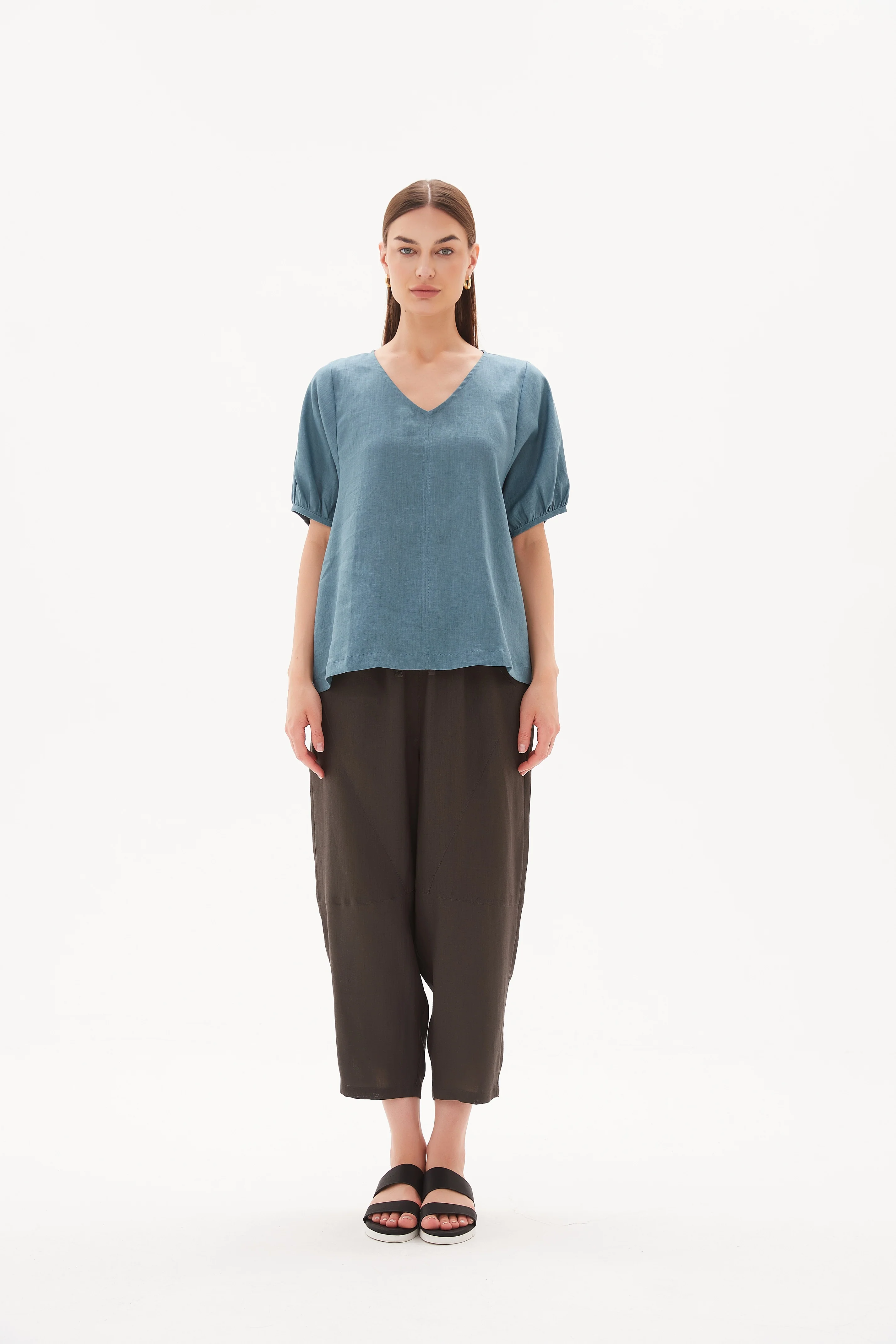 V NECK BISHOP SLEEVE TOP - Image 26