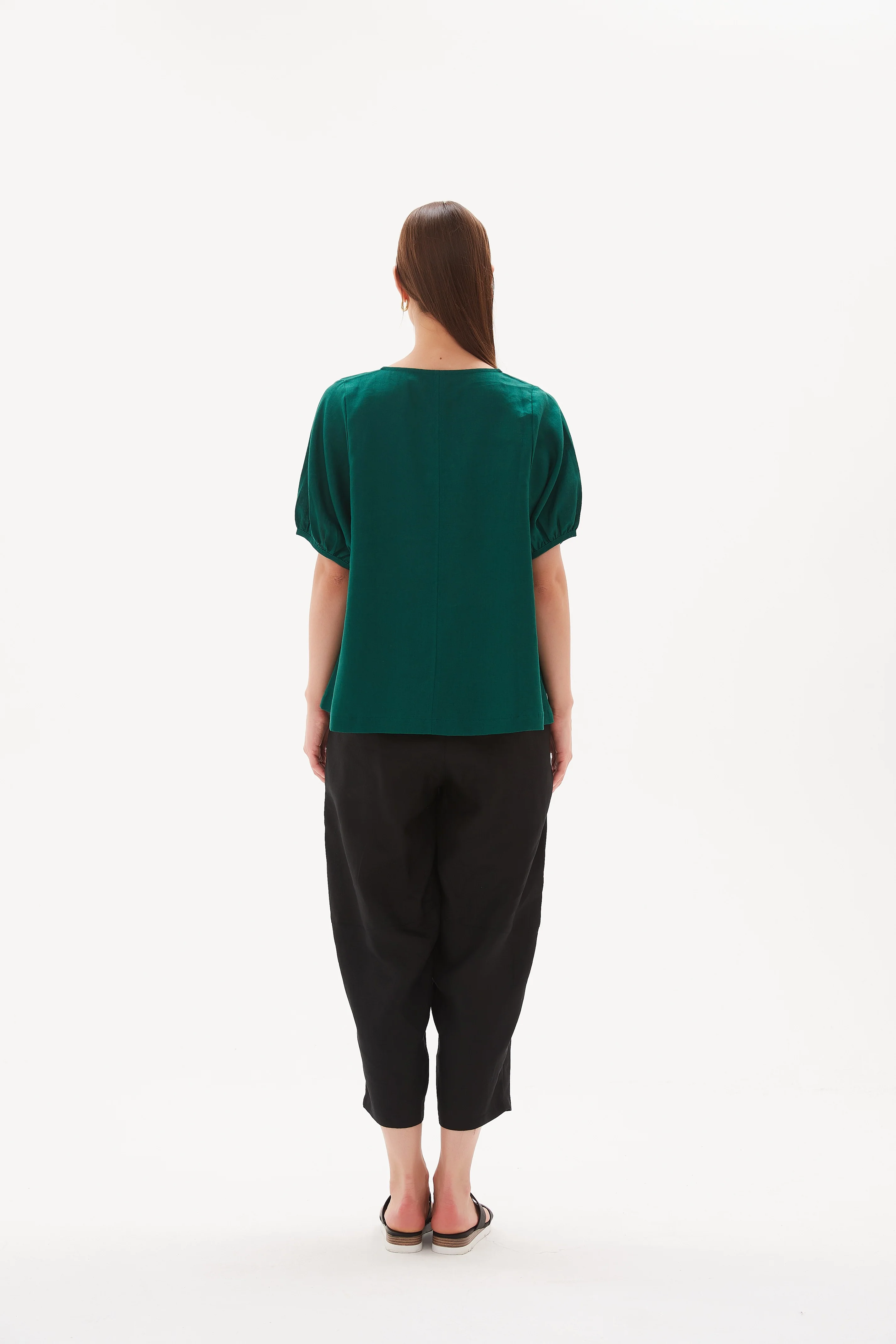 V NECK BISHOP SLEEVE TOP - Image 32