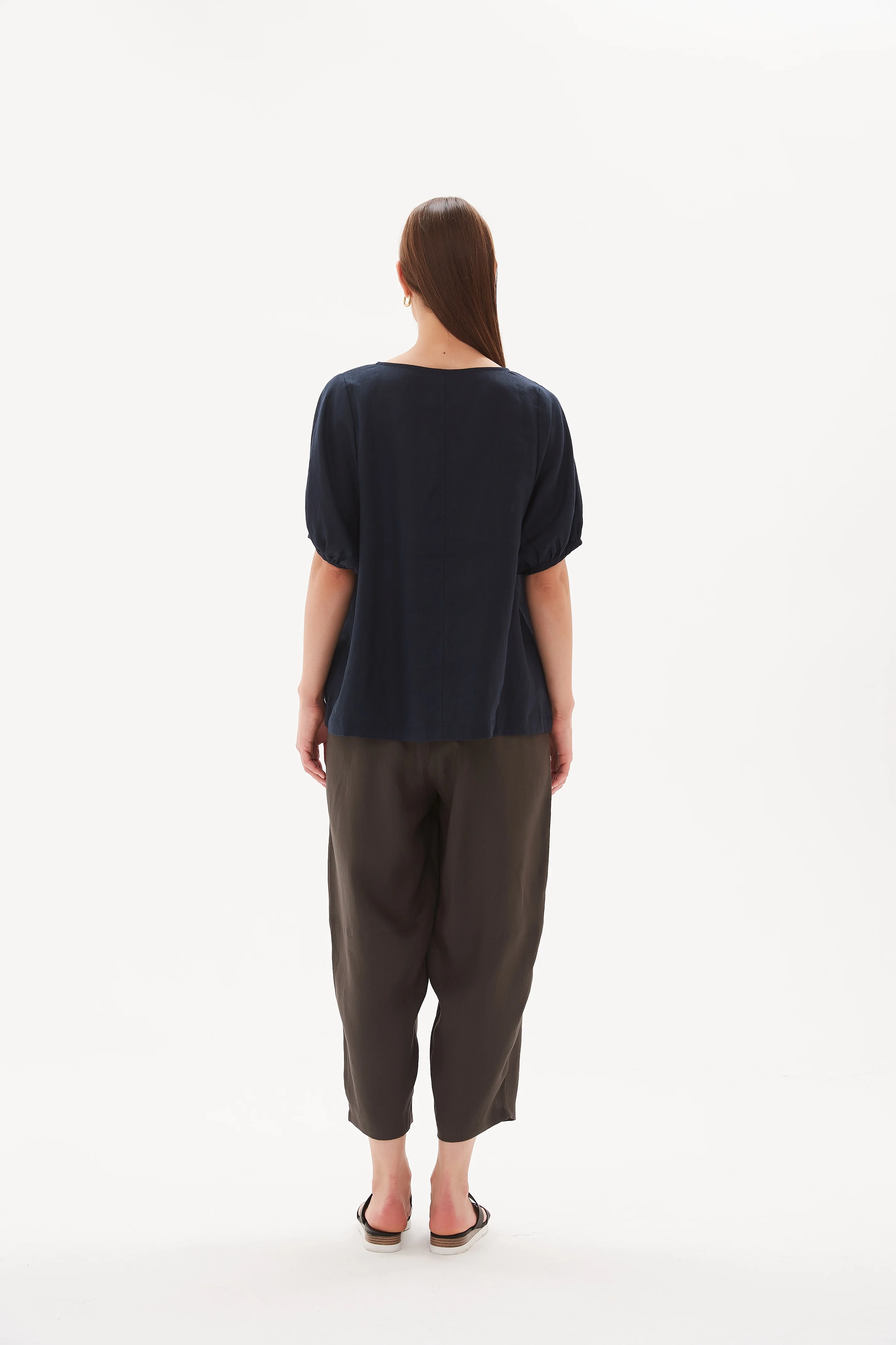 V NECK BISHOP SLEEVE TOP - Image 37
