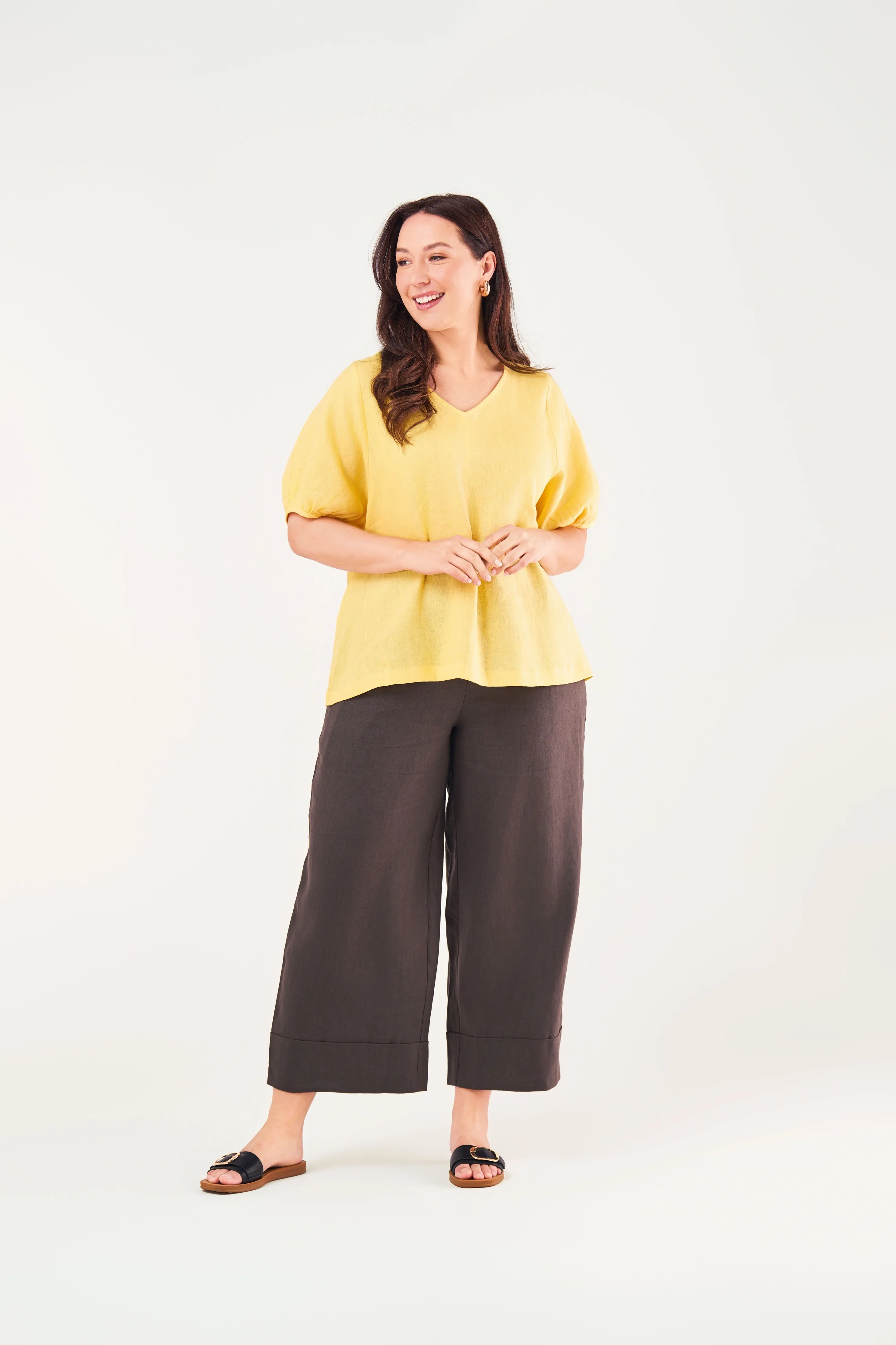 V NECK BISHOP SLEEVE TOP - Image 51