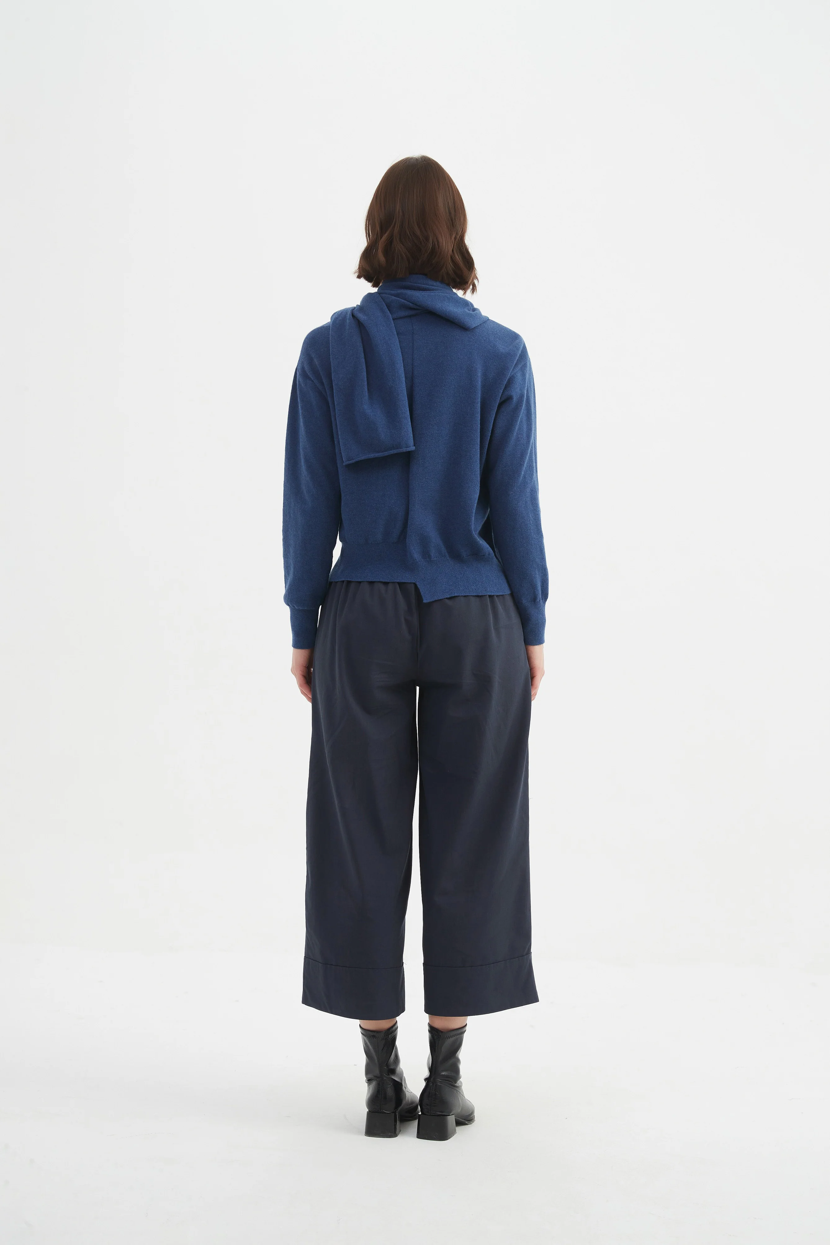 WRAP COLLAR KNIT - Image 24